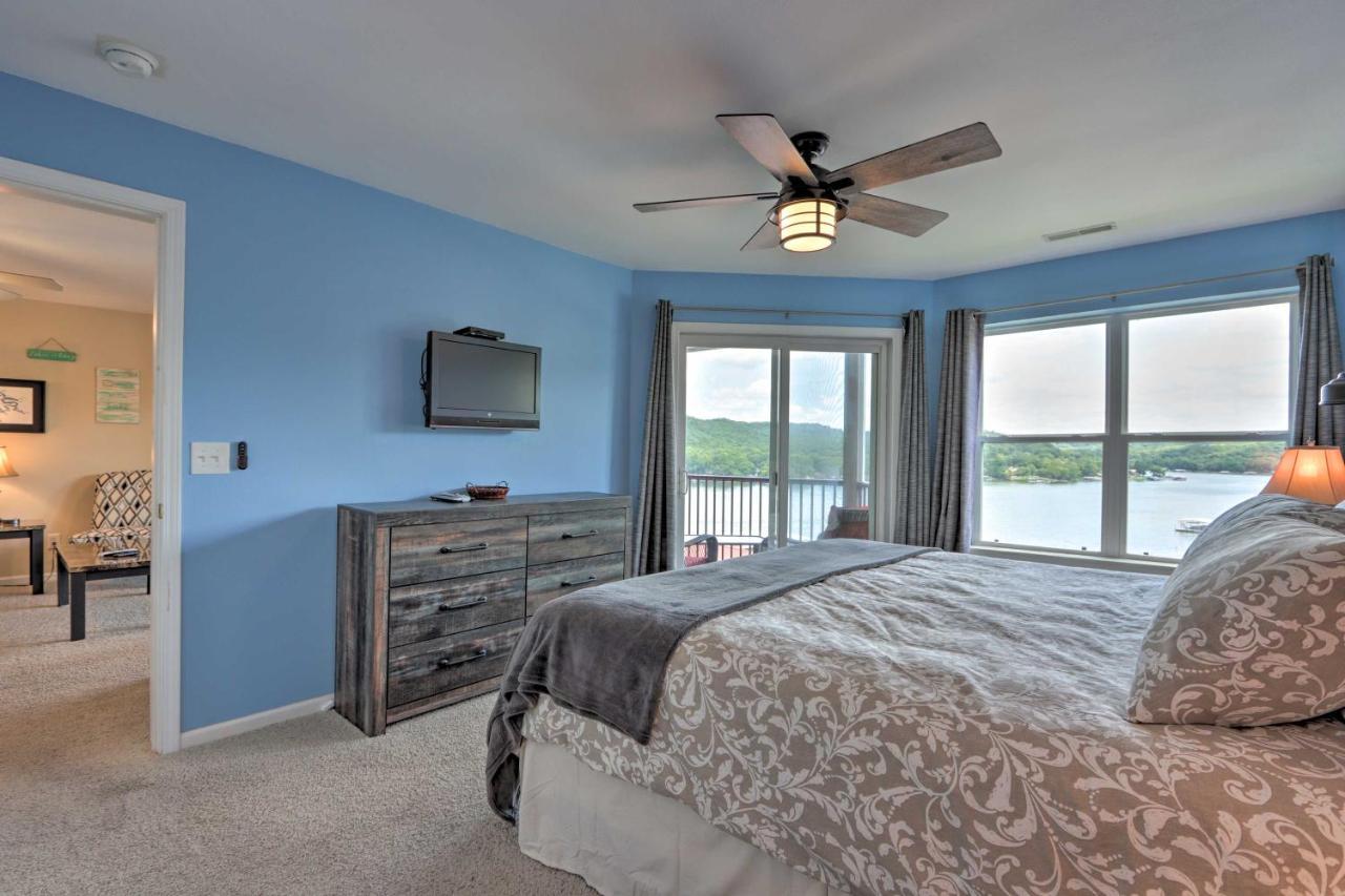 The Lake Escape With Balcony And Pool Access! Camdenton Buitenkant foto